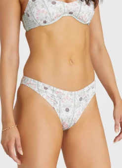 Amaryllis Mila Cheeky Pant