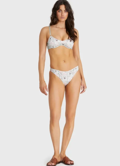 Amaryllis Mila Cheeky Pant