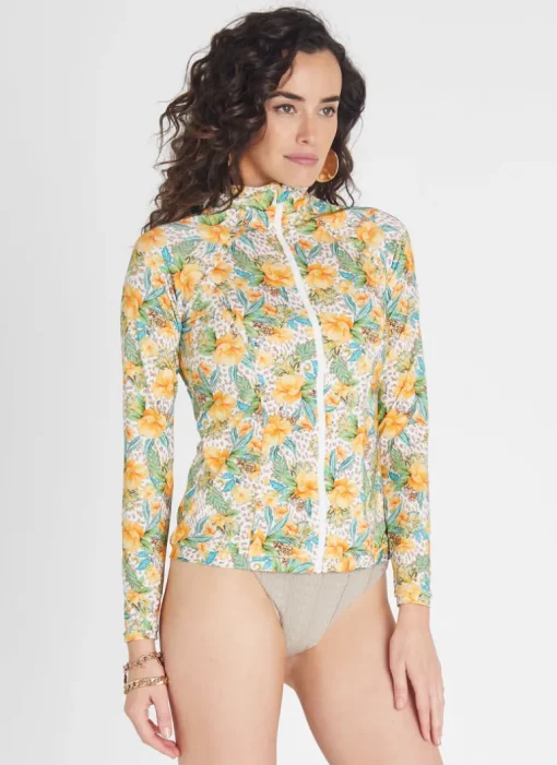 Dahlia Hayley Rash Guard