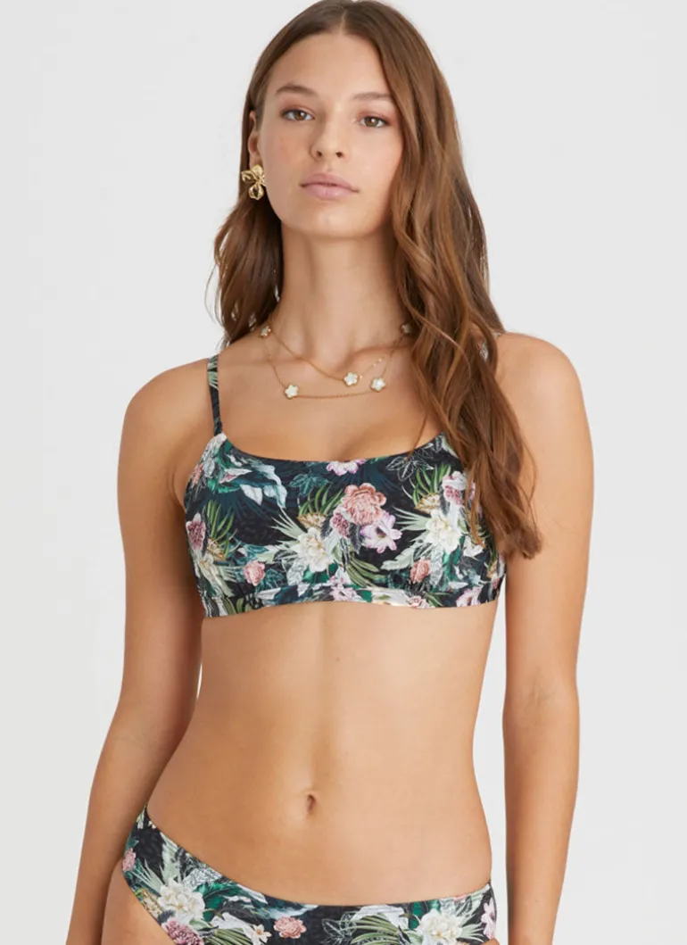 Lisanthus Iris D/DD Cup Top