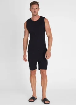 Noir Shorts
