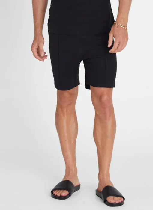 Noir Shorts