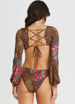 Poppy Monaghan One Piece